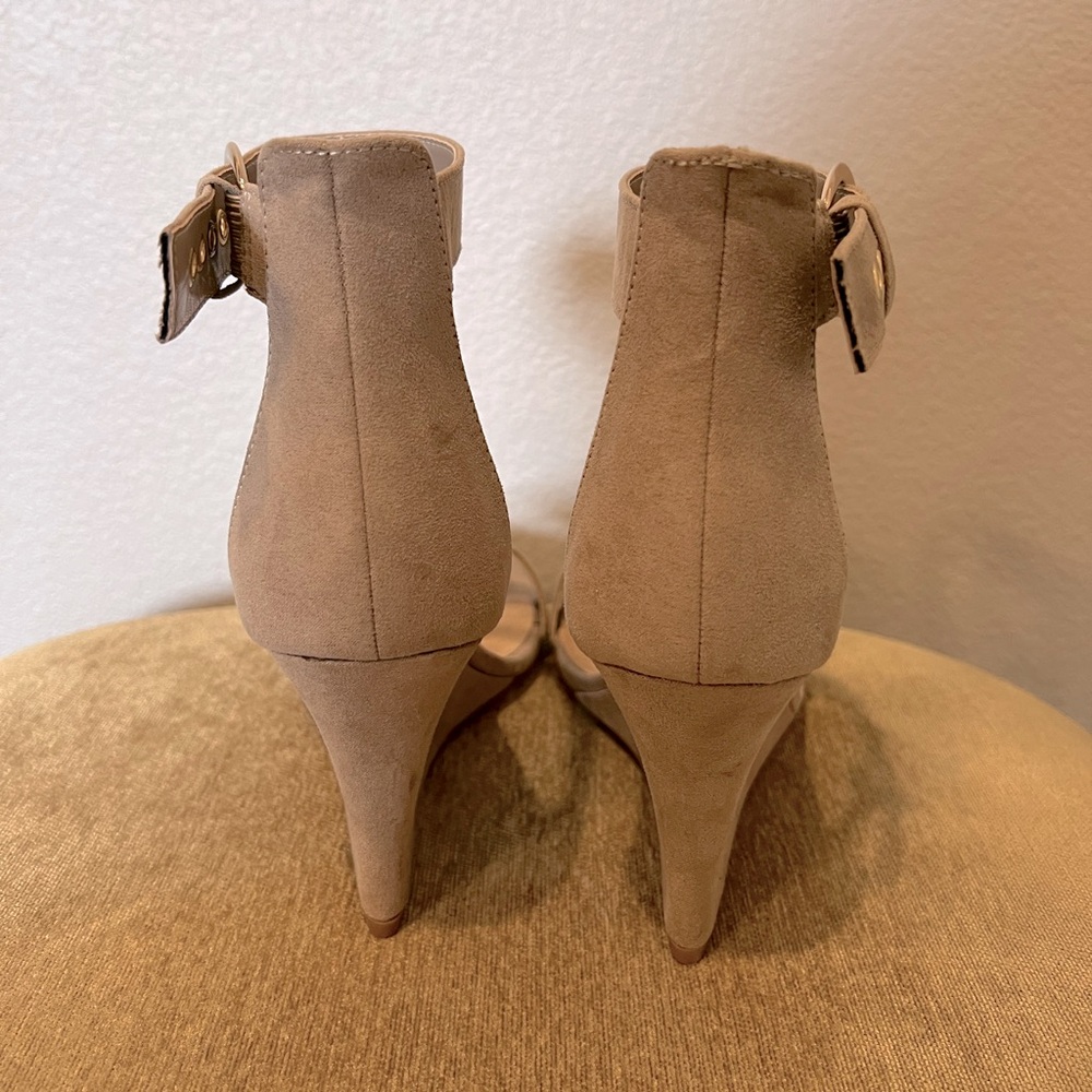 JustFab Taupe Suede Wedges - Picture 5 of 6